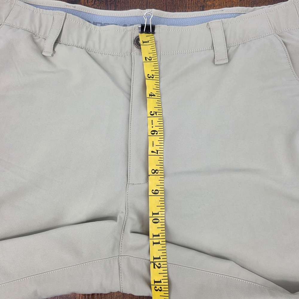 Under Armour Match Play Golf Shorts Mens 40‎ Tan HeatGear Loose Fit 11" Inseam - Picture 7 of 8